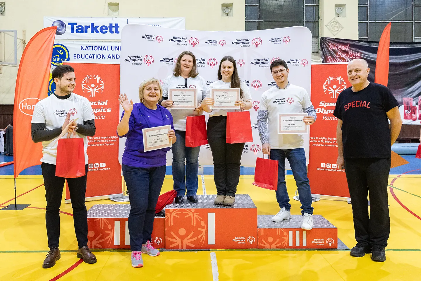 special-olympics-ro-henkel-10-dec-24-podium